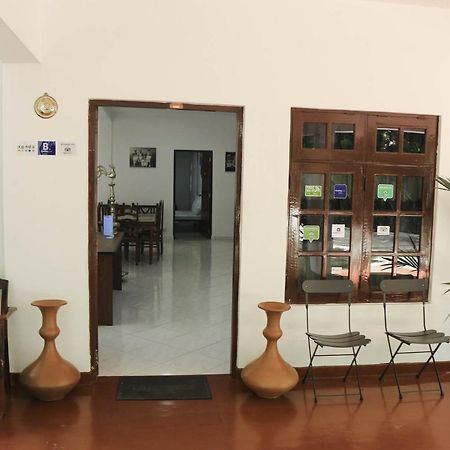 Yoho Travellers Residence Kandy Exterior foto