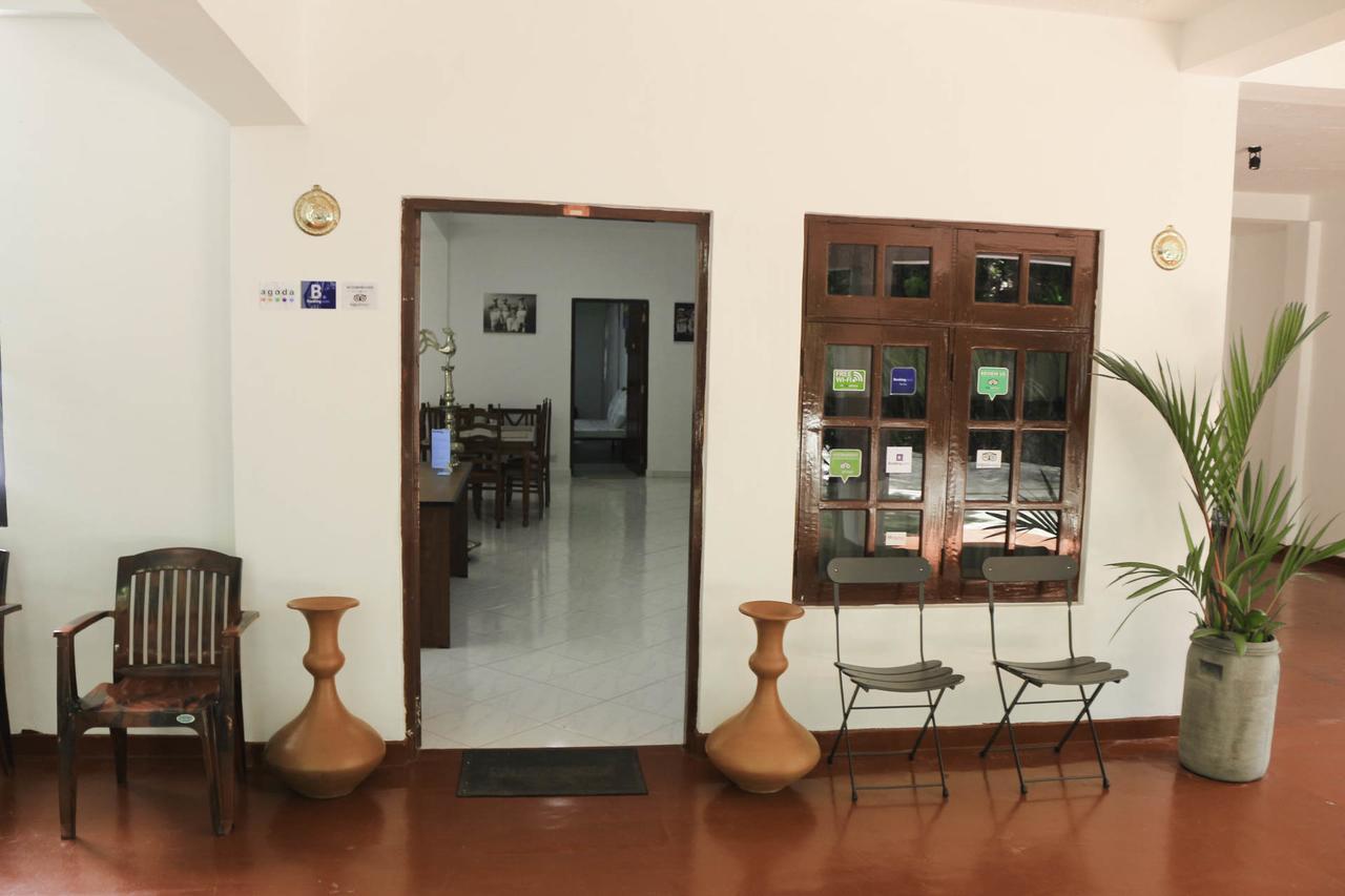 Yoho Travellers Residence Kandy Exterior foto
